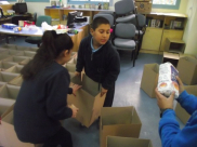 بالصور: حملة تبرعات في مدرسة أجيال الابتدائية بيافا